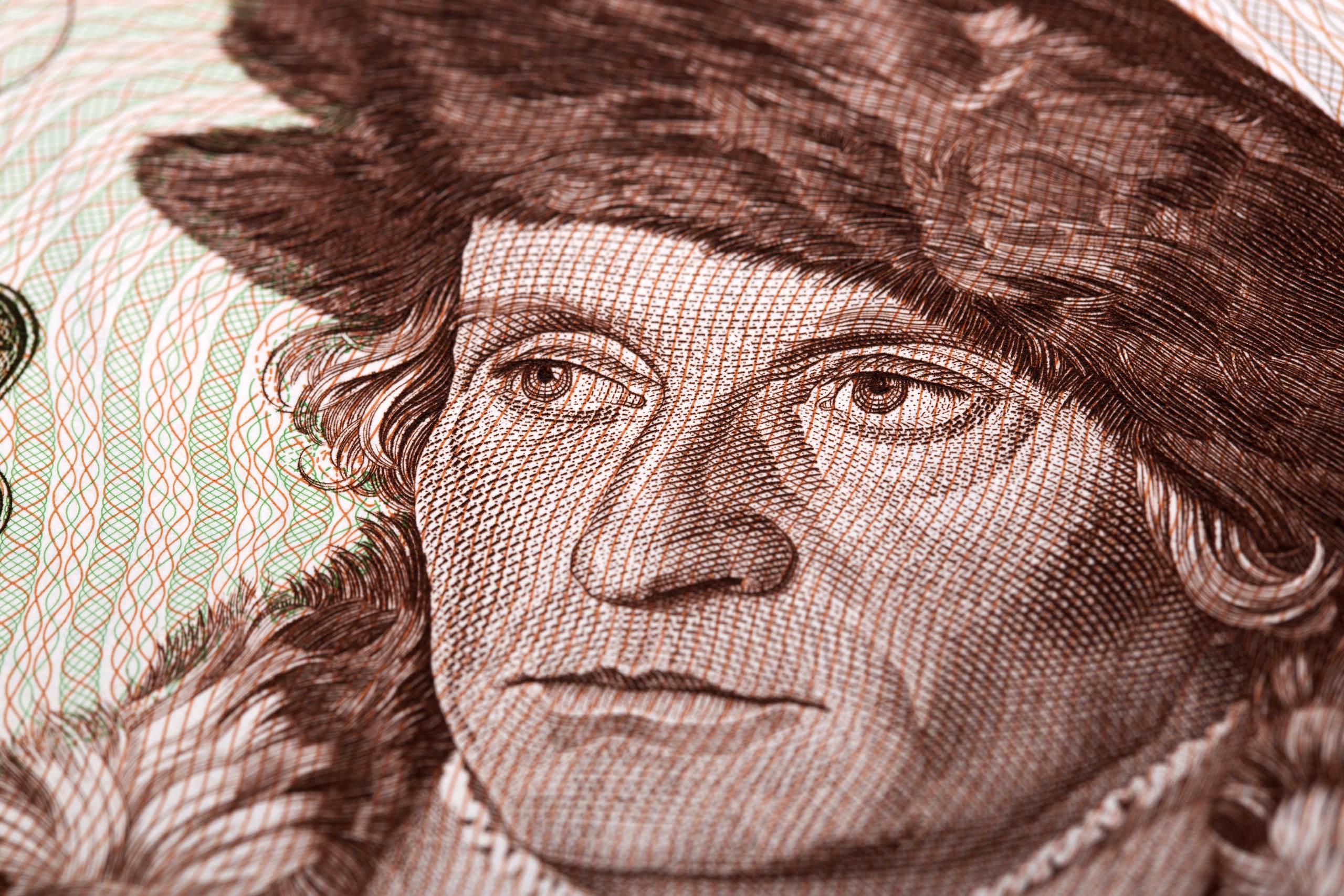 500 Dolarů