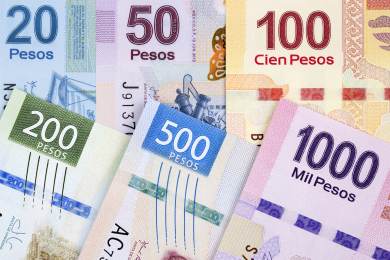 523 USD