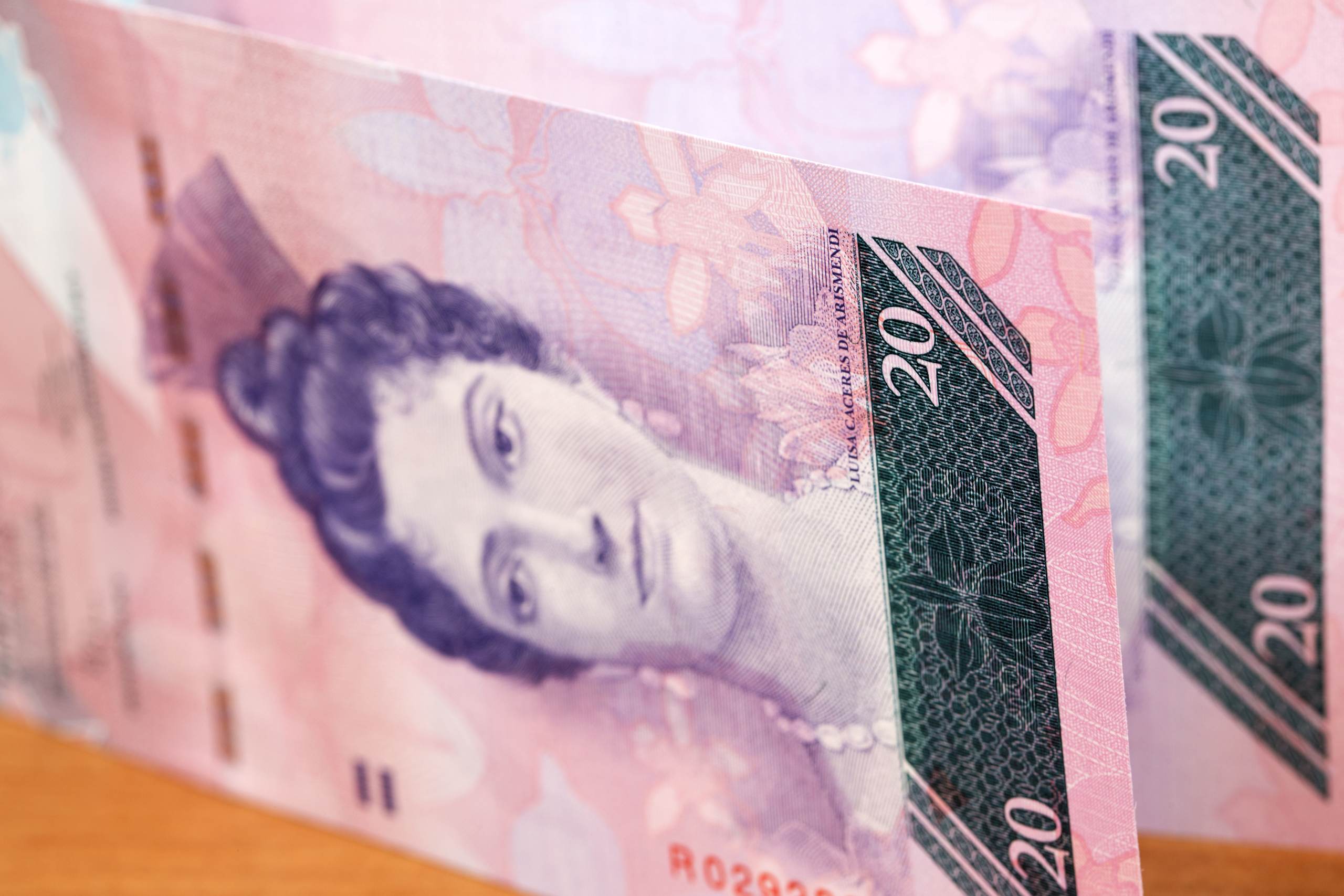 526 EGP
