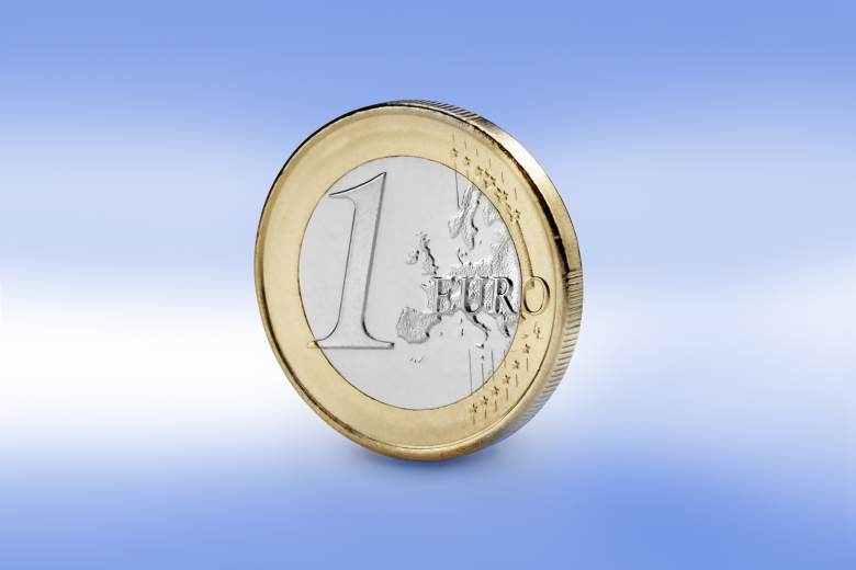 Vznikající vláda se v návrhu programového prohlášení zavázala, že nepřijme euro Vznikající vláda se v návrhu programového prohlášení zavázala, že nepřijme euro