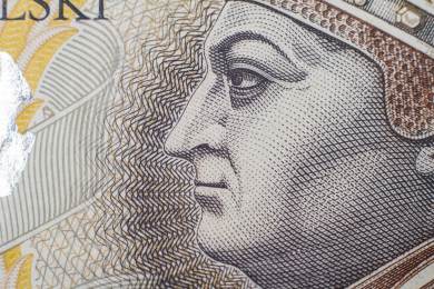 Polská centrální banka snížila základní úrok na 4,75 procenta