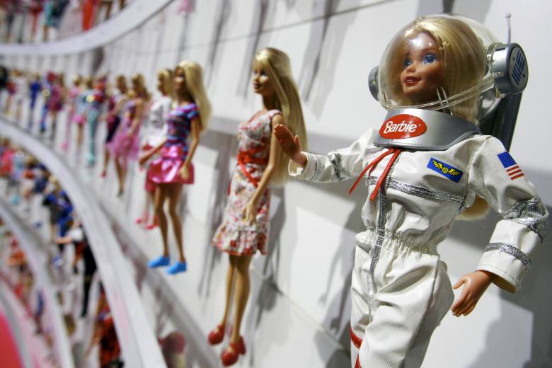 BBC: Na přípravách pro cesty člověka na Měsíc se podílí i panenka Barbie