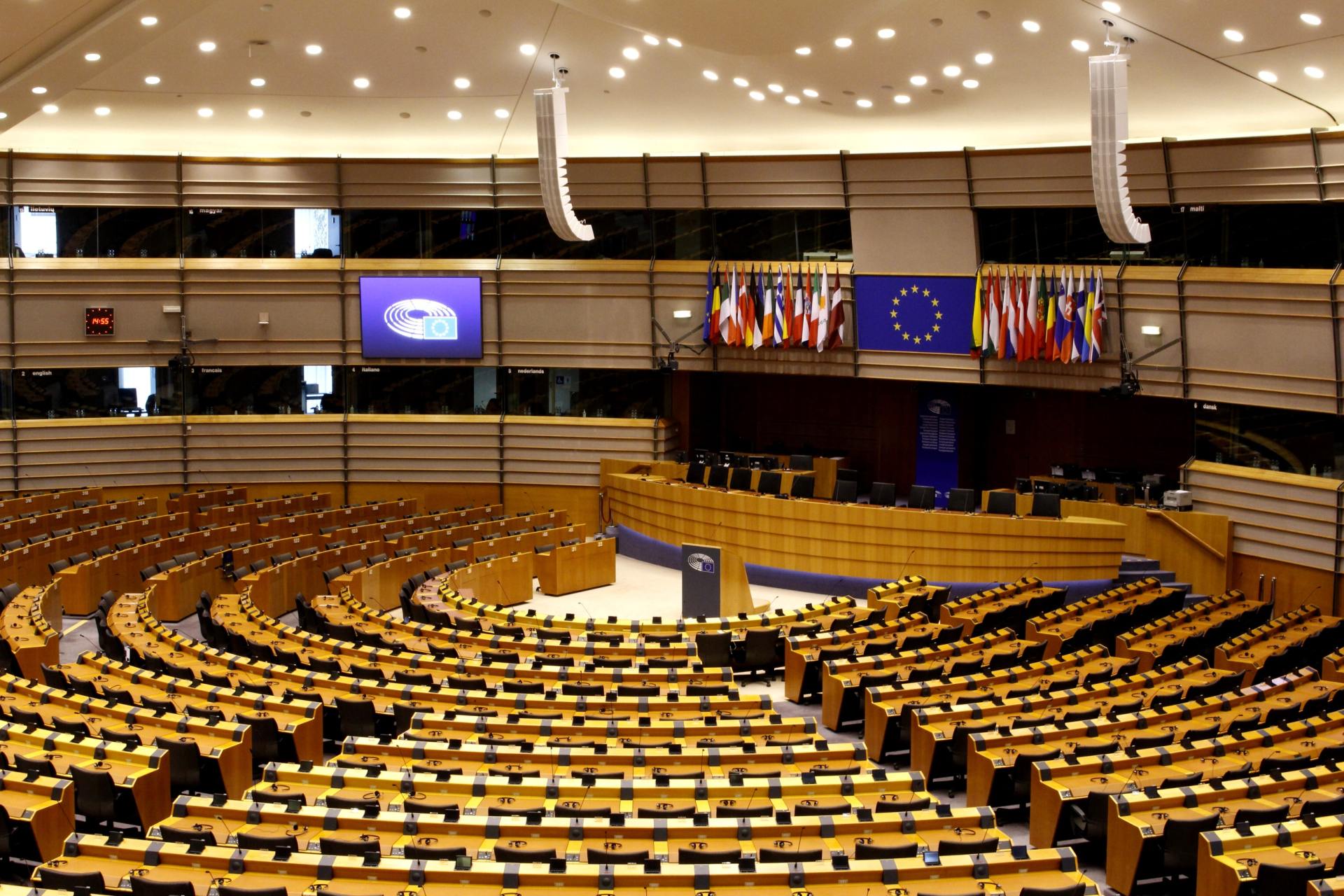  EU ČR Francie Maďarsko strany Babiš parlament Patrioti_pro_Evropu 