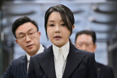 Jihokorejská bývalá první dáma Kim Kon-hi dostala sedm let za úplatkářství