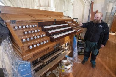 ČR památky církve Kolín varhany