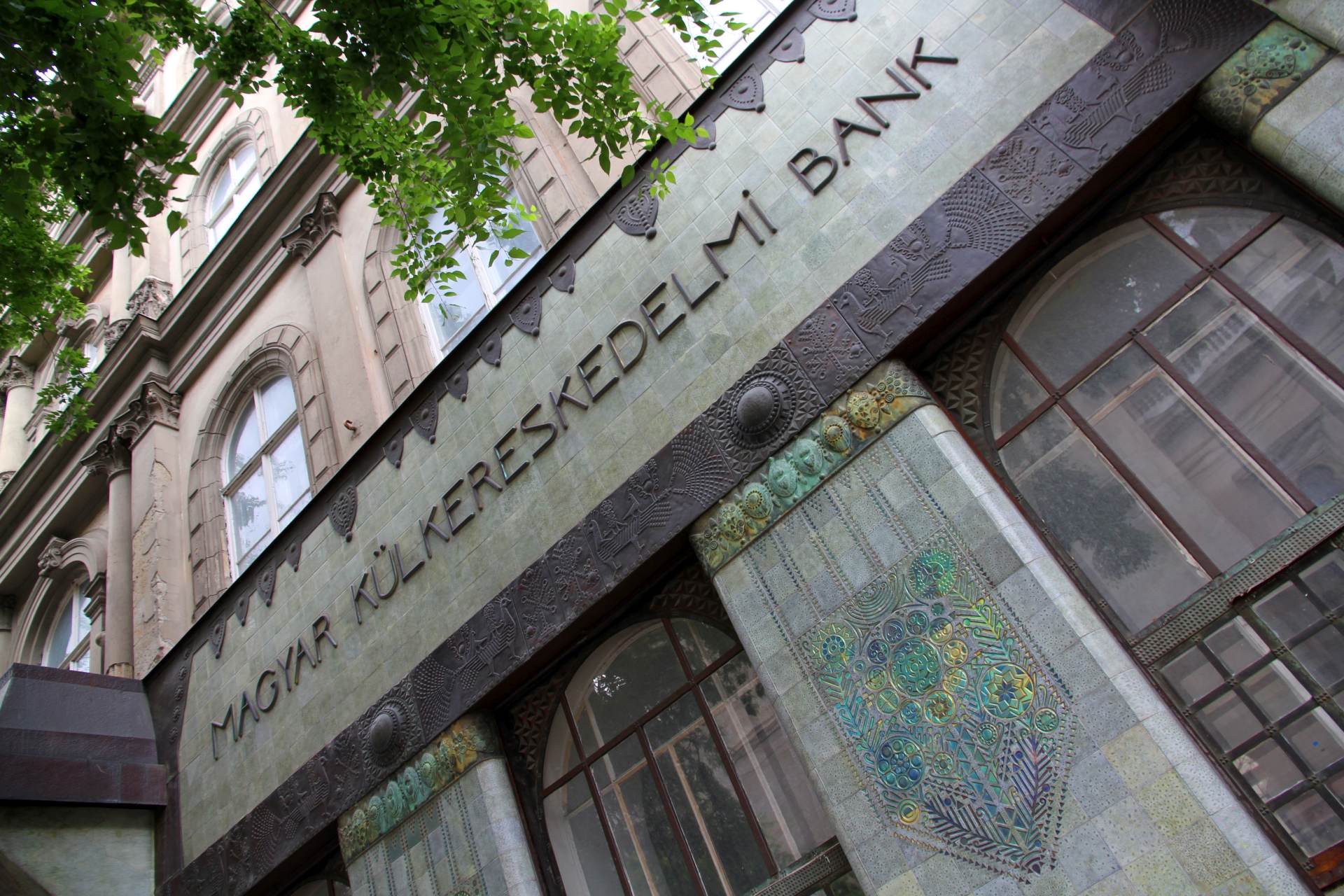  Maďarsko inflace banky společnost dluhopisy peníze 