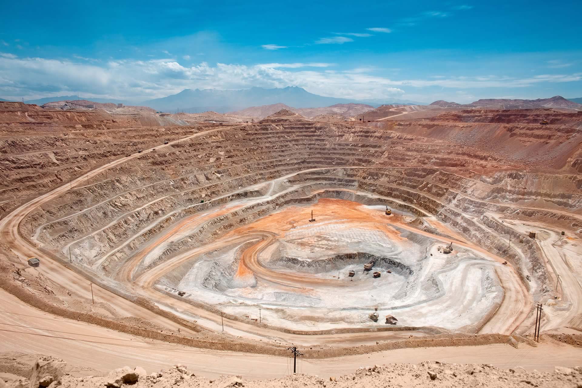 Peru kovy těžba firmy Glencore měď 