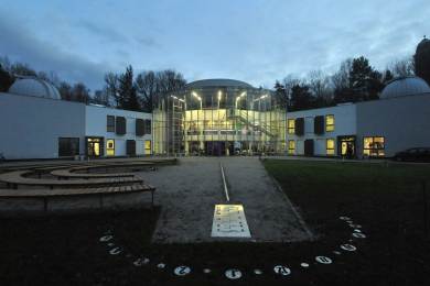 Ostravské planetárium letos slaví 45 let, chystá stavbu měsíční kolonie