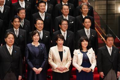 Japonský parlament potvrdil ve funkci premiérku Takaičiovou, vláda je beze změn