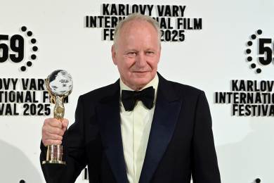 Křišťálový glóbus za mimořádný umělecký přínos dnes převzal Stellan Skarsgaard Křišťálový glóbus za mimořádný umělecký přínos dnes převzal Stellan Skarsgaard