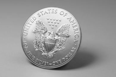 Stříbro podle analytiků čeká úspěšný rok, cena může vzrůst na 10leté maximum