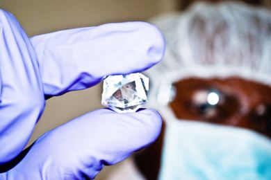 Druhý největší americký producent syntetických diamantů zkrachoval