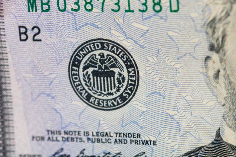 Trump investoval před cestou do Číny miliony dolarů do akcií Applu Trump investoval před cestou do Číny miliony dolarů do akcií Applu