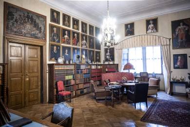 Dědička rodu Walderode získá mobiliář zámku Hrubý Rohozec, NPÚ se neodvolá