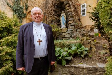 Nuzík: Lidé nemají Boha pouze pro těžká období, ale i pro každodenní život