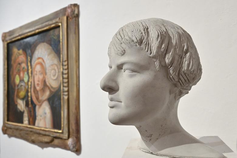 Galerie města Plzně představuje výběr z děl městské sbírky umění Artotéka