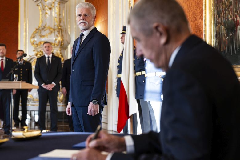 Pavel jmenoval Babiše premiérem, vládu jmenuje v pondělí zatím bez Turka