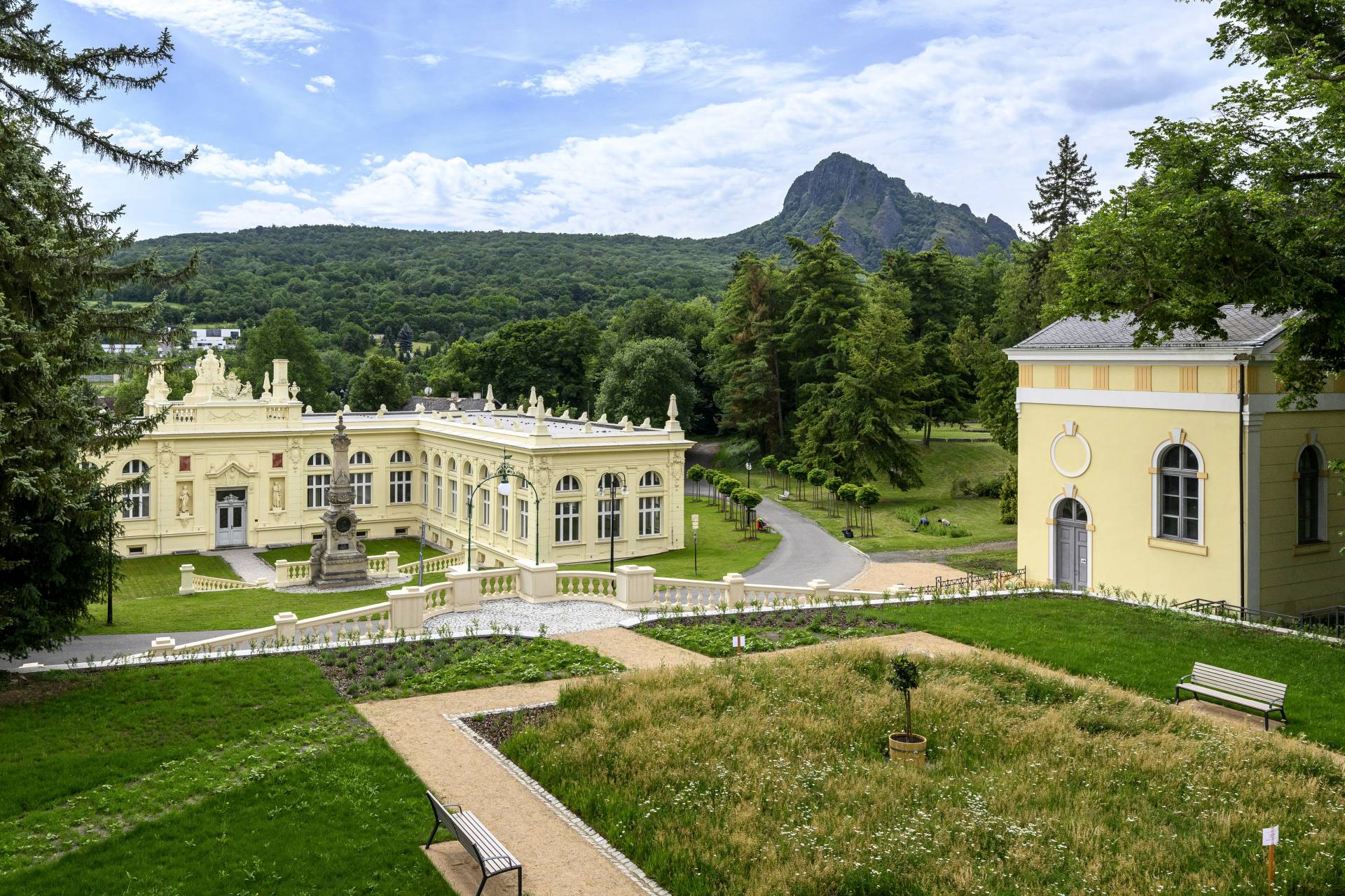 V Bílině otevřeli muzeum kyselky, jejíž výroba pokračuje v konkurzu