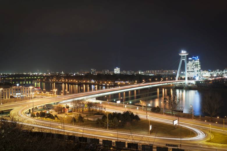 CNBC: Trumpova cla mohou poškodit kvetoucí autoprůmysl na Slovensku CNBC: Trumpova cla mohou poškodit kvetoucí autoprůmysl na Slovensku