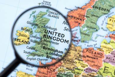 Fico obvinil Británii z ovlivňování parlamentních voleb v neprospěch jeho strany