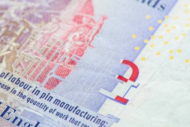 Britská centrální banka nechala základní úrok na 3,75 procenta