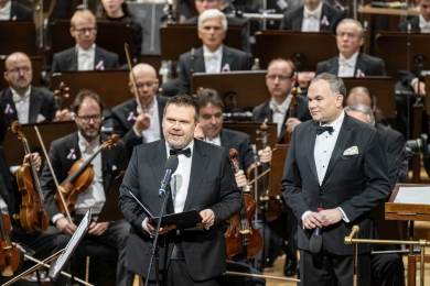 Česká filharmonie zahrála pro svobodu a demokracii Mahlerovo Vzkříšení