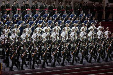 Tchaj-wan v reakci na čínskou přehlídku varuje před fašismem a kultem vůdců