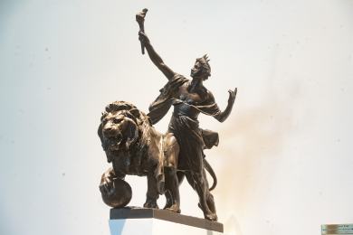 ČNB zvažovala rychlejší uvolnění rezervy na ochranu úvěrového trhu