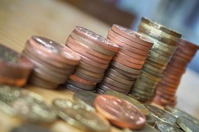ČR hospodářství finance vláda dluhopisy