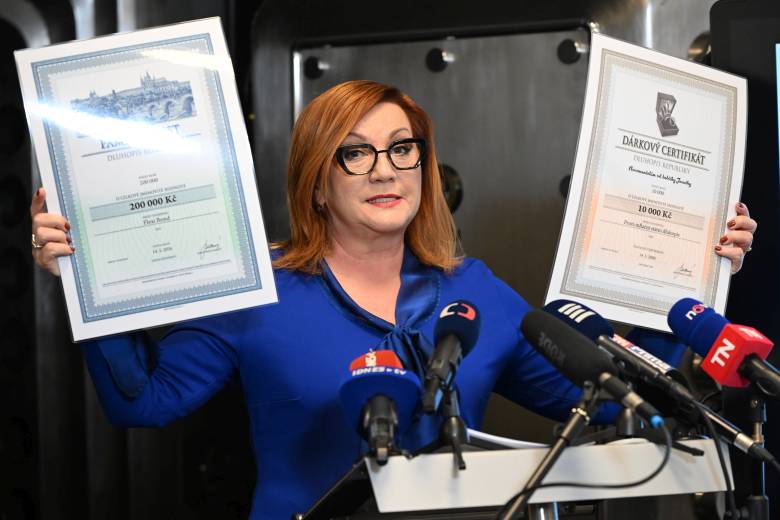 Ministerstvo financí ode dneška nabízí lidem možnost nakoupit státní dluhopisy
