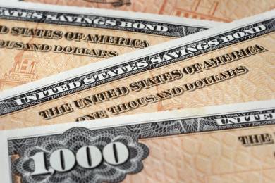 Bloomberg: Dluhopisové trhy za březen kvůli Íránu ztratily nejvíce od září 2022