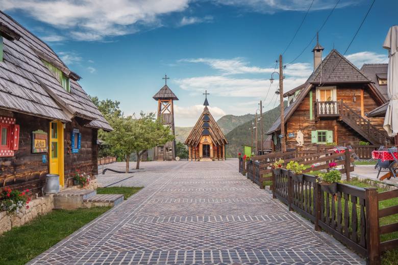 Rozšíření o západní Balkán je pro EU prioritou, řekla v Berlíně von der Leyenová Rozšíření o západní Balkán je pro EU prioritou, řekla v Berlíně von der Leyenová