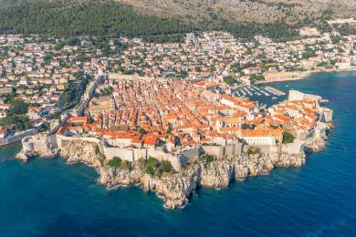 AP: Chorvatský Dubrovník vstupuje do vrcholné turistické sezony s nejistotou