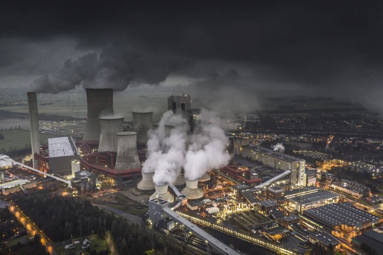Studie: Válka na Ukrajině způsobila emise odpovídající 175 milionům tun CO2 Studie: Válka na Ukrajině způsobila emise odpovídající 175 milionům tun CO2