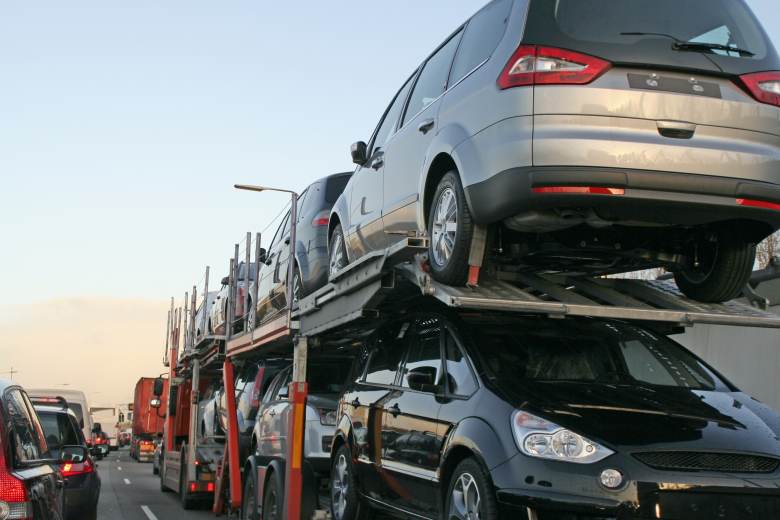 Exportéři: Vývoz bude letos rekordních 6,25 bilionu Kč, kurz zatím vzal 70 mld. Exportéři: Vývoz bude letos rekordních 6,25 bilionu Kč, kurz zatím vzal 70 mld.