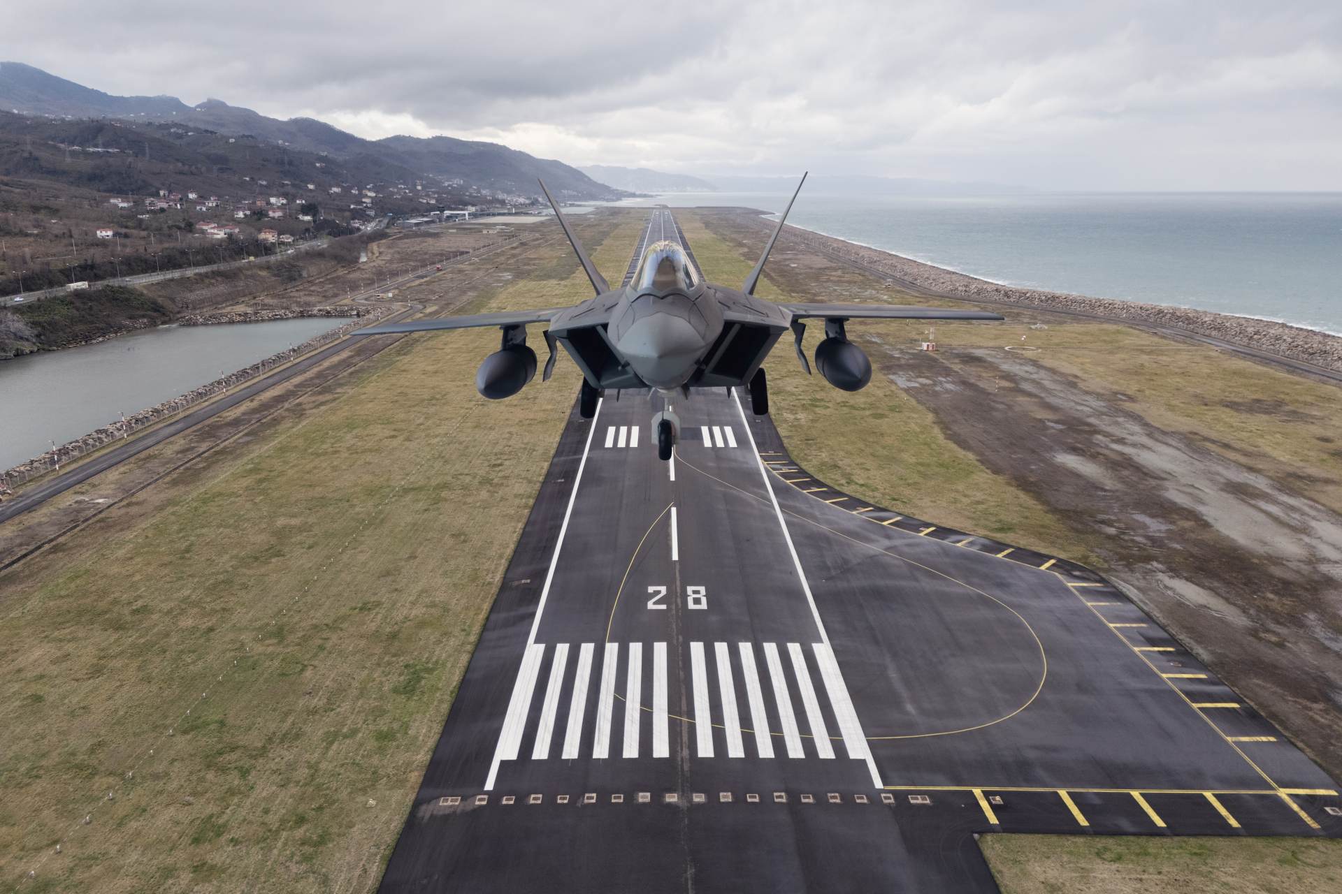 El País: Španělsko pozastavilo předběžné plány koupit americké stíhačky F-35