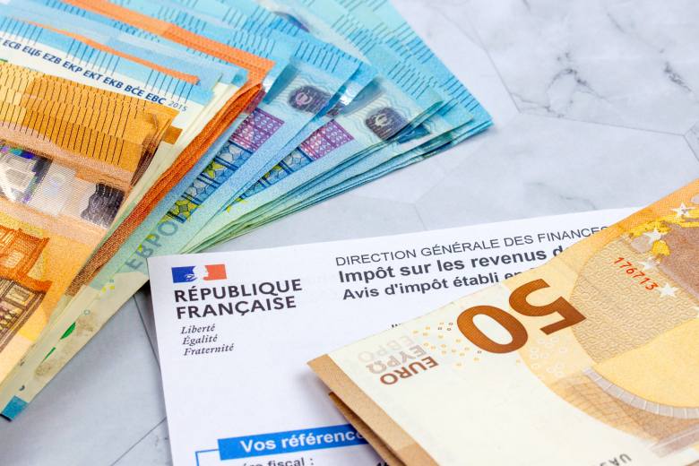 Francouzská vláda v návrhu rozpočtu hledá prostředky u bohatých firem i lidí Francouzská vláda v návrhu rozpočtu hledá prostředky u bohatých firem i lidí