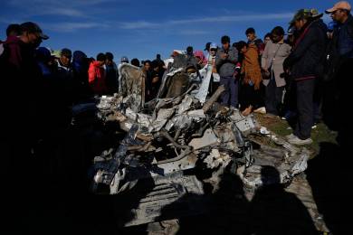 Bolivijské letadlo s penězi spadlo na silnici, zemřelo nejméně 20 lidí