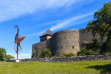 Helfštýn chystá sezonní výstavu, představí kováře Pavla Tasovského
