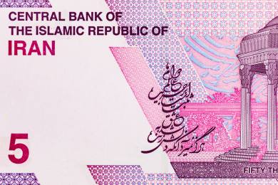 Po protestech obchodníků v ulicích Íránu rezignoval guvernér centrální banky