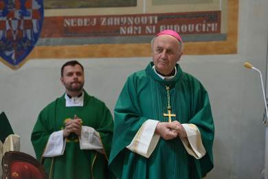 Graubner varuje před dvojím vedením katolické fakulty, žádá odklad voleb děkana