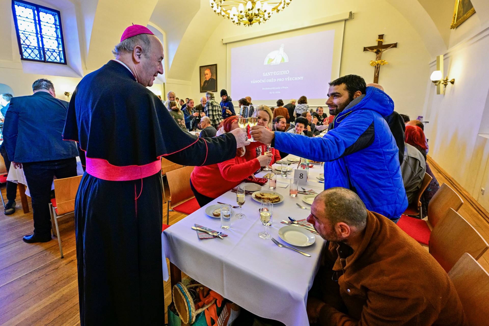  ČR církve sociální bezdomovci charita Vánoce 