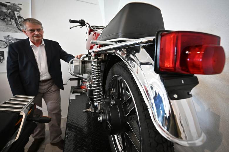 Pelhřimovské muzeum má prototyp stroje Jawa určený k výrobě v Sovětském svazu