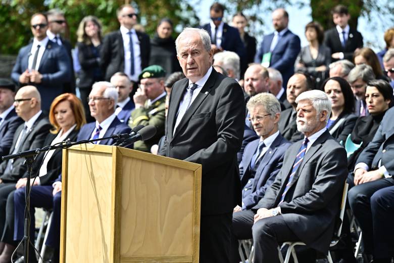 Předseda Ústavního soudu ČR Baxa v Terezíně varoval před projevy autoritářství Předseda Ústavního soudu ČR Baxa v Terezíně varoval před projevy autoritářství