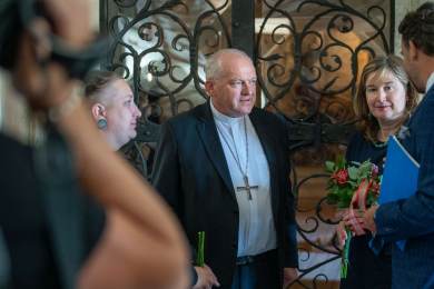 Arcibiskup Nuzík rehabilitoval děkana Lautnera, oběť čarodějnických procesů