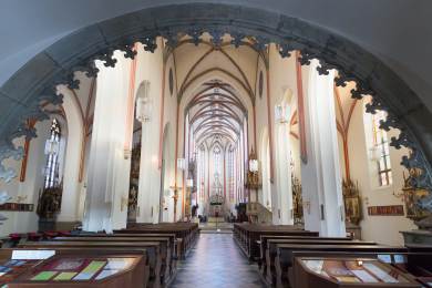 V Hradci Králové byl vysvěcen na biskupa nový pomocný biskup diecéze Prokop Brož