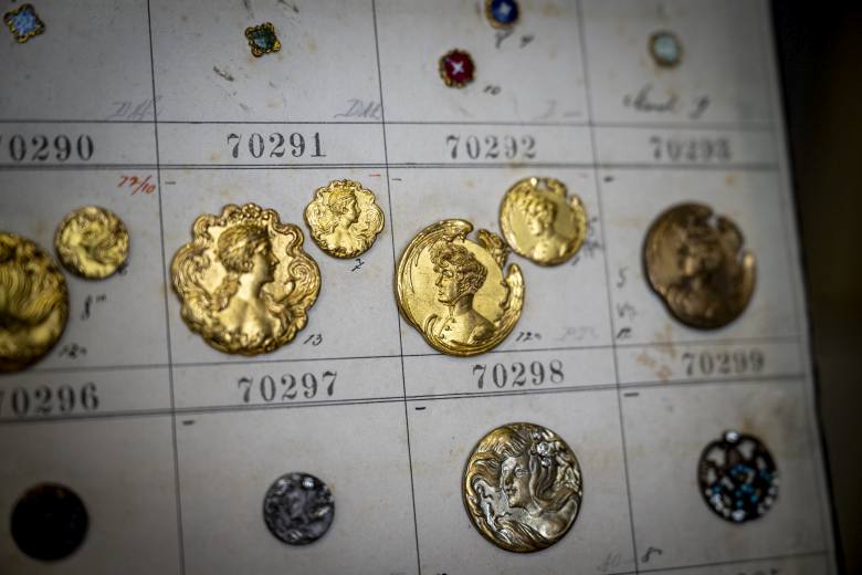 V sále muzea v Jablonci jsou tisíce knoflíků, i tak je to jen zlomek sbírky