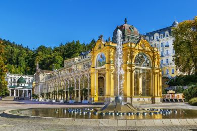 Na památkách v Karlovarském kraji lidí trochu ubylo, v hotelech ne Na památkách v Karlovarském kraji lidí trochu ubylo, v hotelech ne