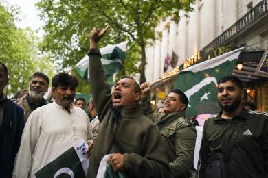 Konflikt mezi Indií a Pákistánem komplikuje mezinárodní leteckou dopravu