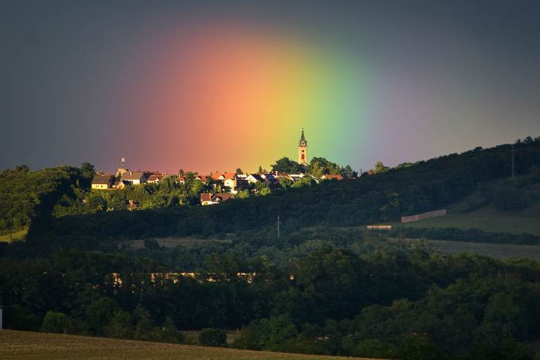 Kostel v Krabčicích se u příležitosti 140. výročí po opravě znovu otevřel Kostel v Krabčicích se u příležitosti 140. výročí po opravě znovu otevřel